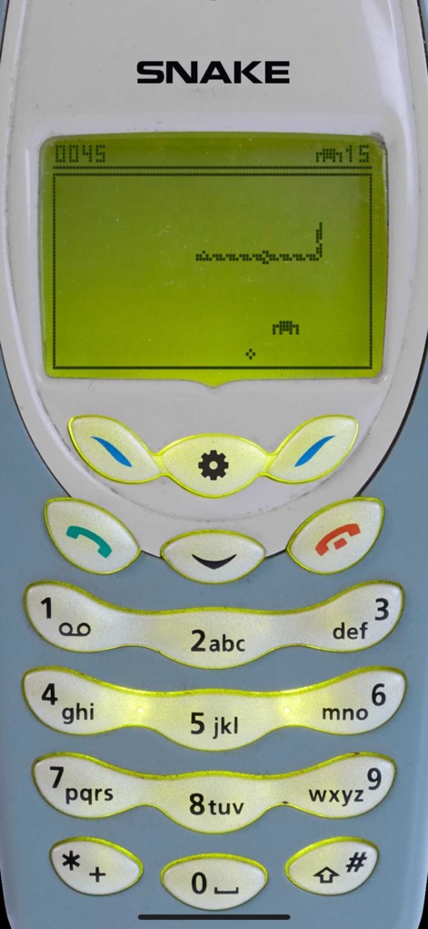 Snake '97: retro phone classic - Explore a range of nostalgic phone models, each offering the classic Snake 2 gameplay on its signature dot-matrix screen.