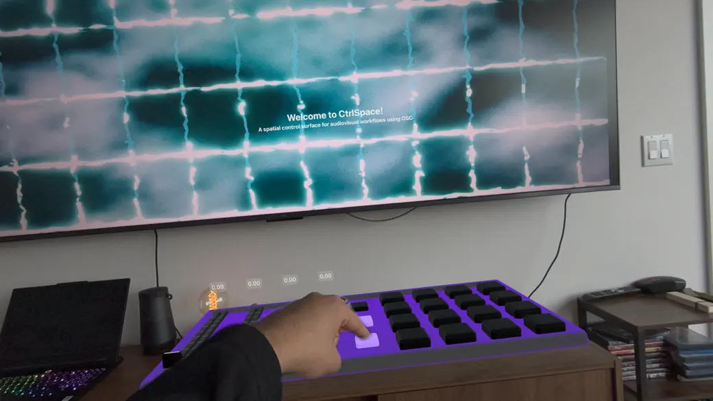 #2. CtrlSpace (iOS) Ved: Digital Dream Corp.