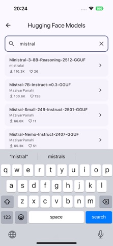 LLM Server のスクリーンショット