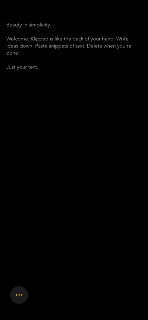 Klipped - Experience Klipped's 'Lights Off' mode, providing a dark theme for focused writing and a clean text area.