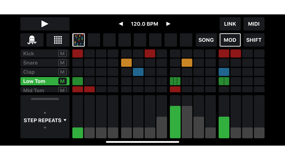 #4. OCTACHRON MIDI Drum Sequencer (iOS) 由: Markus Teufel
