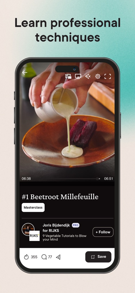 Gronda: Recipes for Chefs - Users can immerse themselves in culinary education with the in-app video masterclass player and directly engage with creators via the "Follow" option.