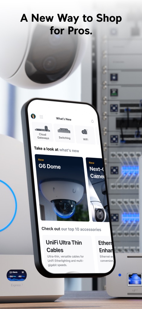 UniFi Store - The app showcases a dynamic 'What's New' section for recent additions and offers clear product categories like 'Cloud Gateways' for efficient browsing.