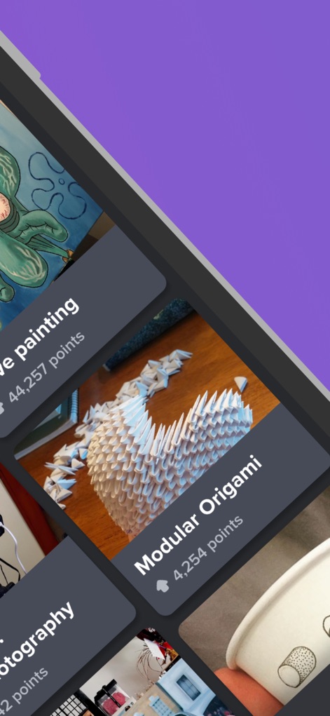 Imgur: Funny Memes & GIF Maker - La herramienta ofrece una selección de obras de arte variadas, desde el complejo "Modular Origami" hasta una vibrante "Spongebob painting", animando a la inspiración visual.