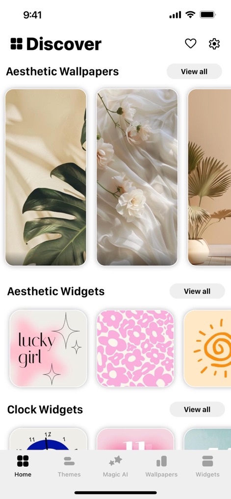 Aesthetic: App icons & Widgets - This tool offers a rich 'Aesthetic Wallpapers' selection, featuring delicate florals, and a diverse range of 'Aesthetic Widgets', such as the 'lucky girl' design.