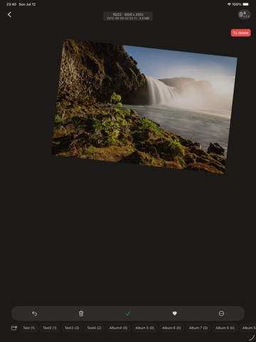 LightPhotos - Photo Cleaner iPad screenshot