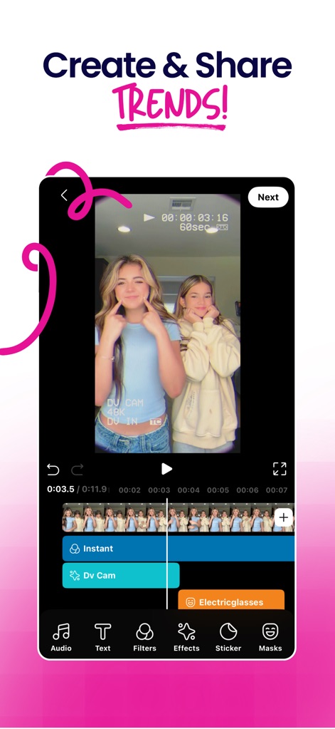 Zigazoo - A imagem exibe o poderoso editor de vídeo do aplicativo, permitindo aos usuários adicionar efeitos como "Dv Cam" e utilizar a linha do tempo para aprimorar seu conteúdo com precisão.