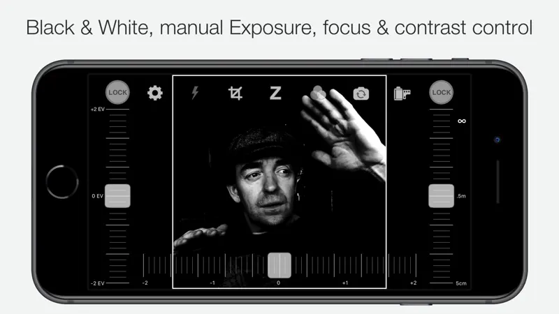Camera1 - Black & White Camera screenshot 1 of 5