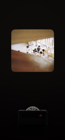 LumaPane - Realistic Album iPhone screenshot