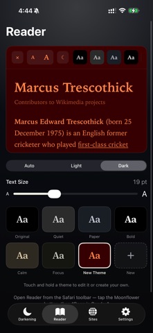 Moonflower: Dark Mode & Reader iPhone screenshot
