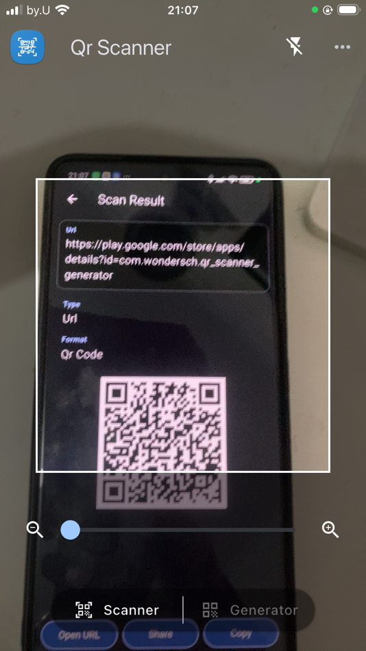 #1. Smart QR Scanner - Fast & Easy (iOS) Podle: Rendy Azhari