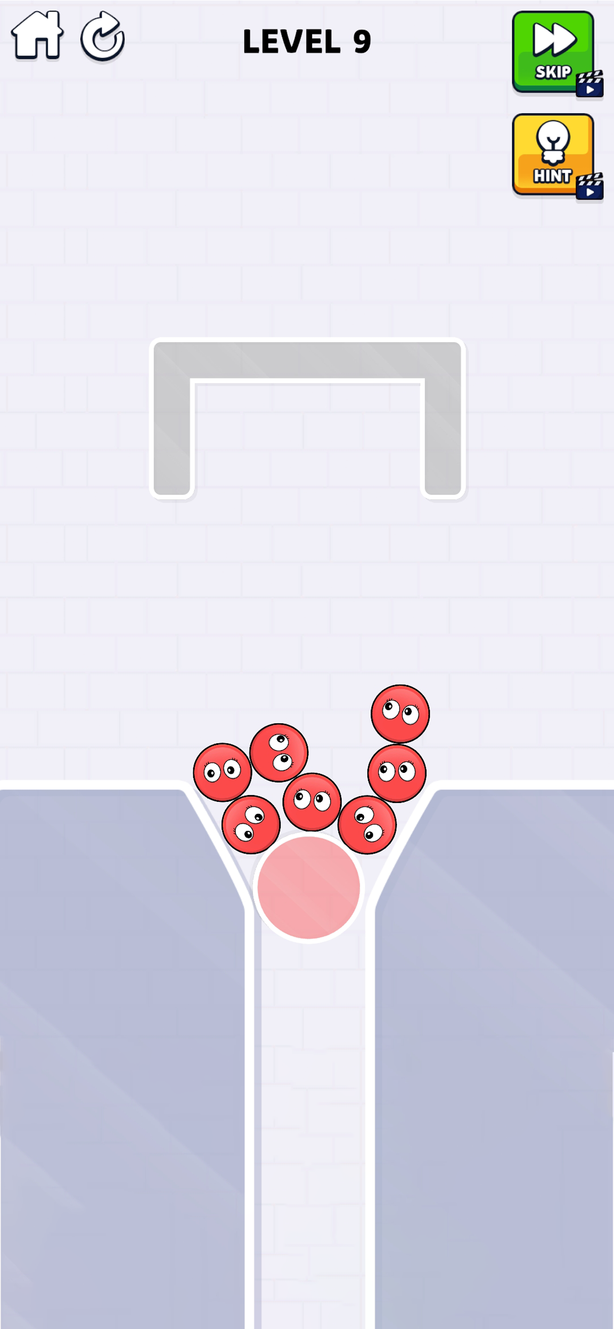 Red Hide Ball screenshot 5