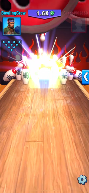 ‎Bowling Crew Screenshot