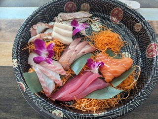 Hikari Sushi Izakaya