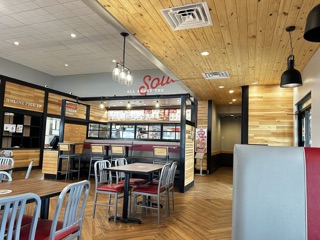 Jake’s Bar & Grill