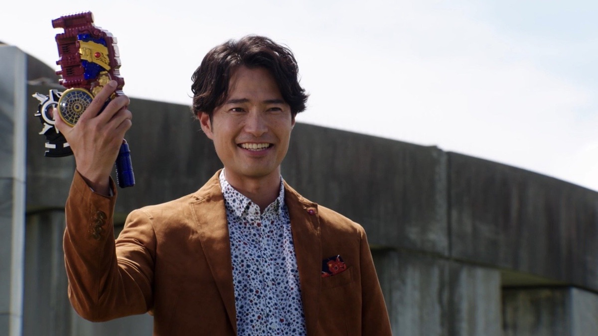‎To a World of Love & Peace - Kamen Rider Build (Series 1, Episode 48 ...