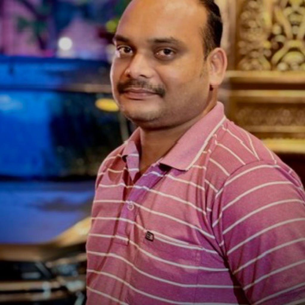 AppleMusic profile picture for @rajeevplr