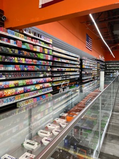 vape shop welshpool Vaping in the street hi-res stock photography and images main image 0
