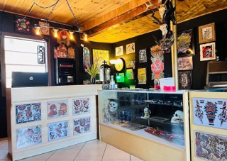 Black Label Tattoo & Piercing tattoo studio photo