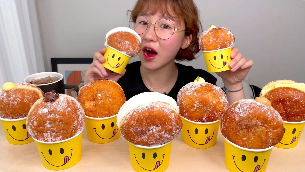‎Il Gelato e Pane di Cossert - Cossert's Mukbang (Stagione 1, Puntata ...