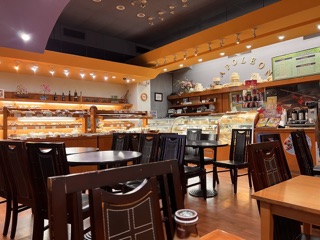 Napoleon Bakery