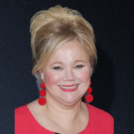 Caroline Rhea