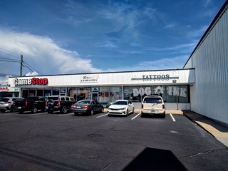 Dog House Ink photo 2