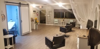 Laura’s Southern Charm Salon