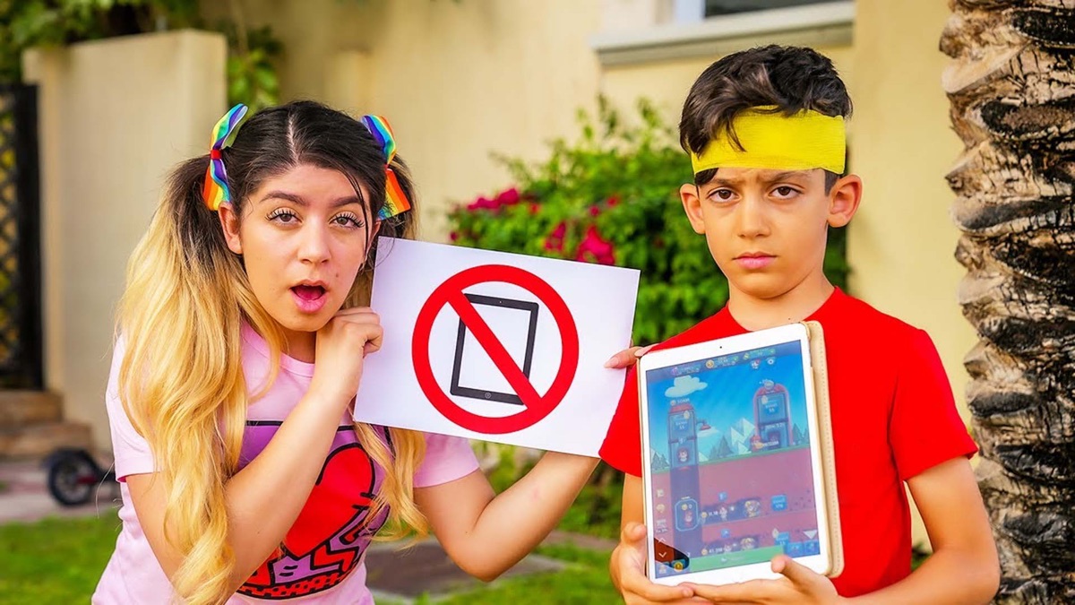 Jason and Sara Learn Safety Rules! - Jason Vlogs (temporada 6, episodio ...