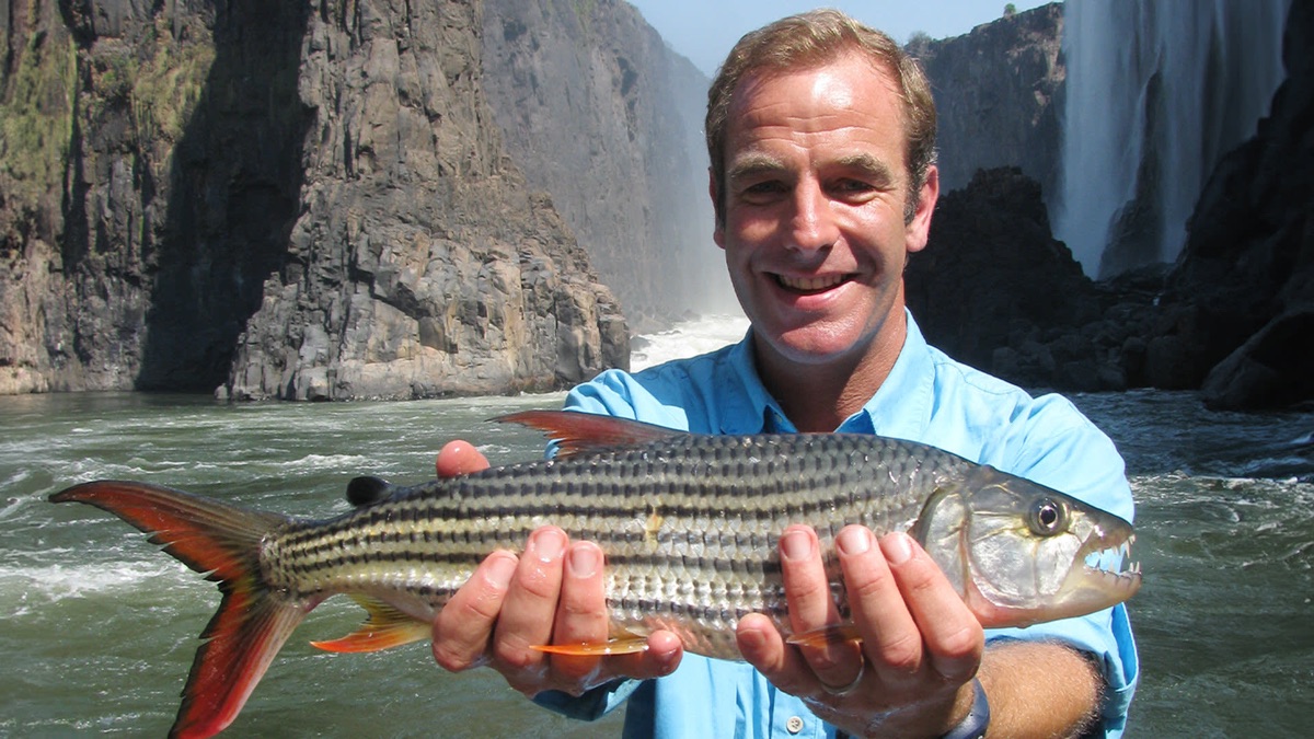 Zimbabwe / Zambia Extreme Fishing with Robson Green (Series 3, Episode 1) Apple TV (UK)