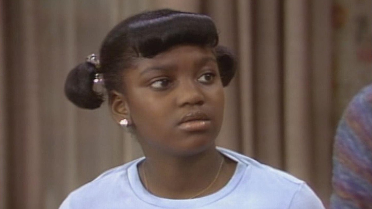 What's Wrong With Raj? - What's Happening!! (Season 1, Episode 18 ...