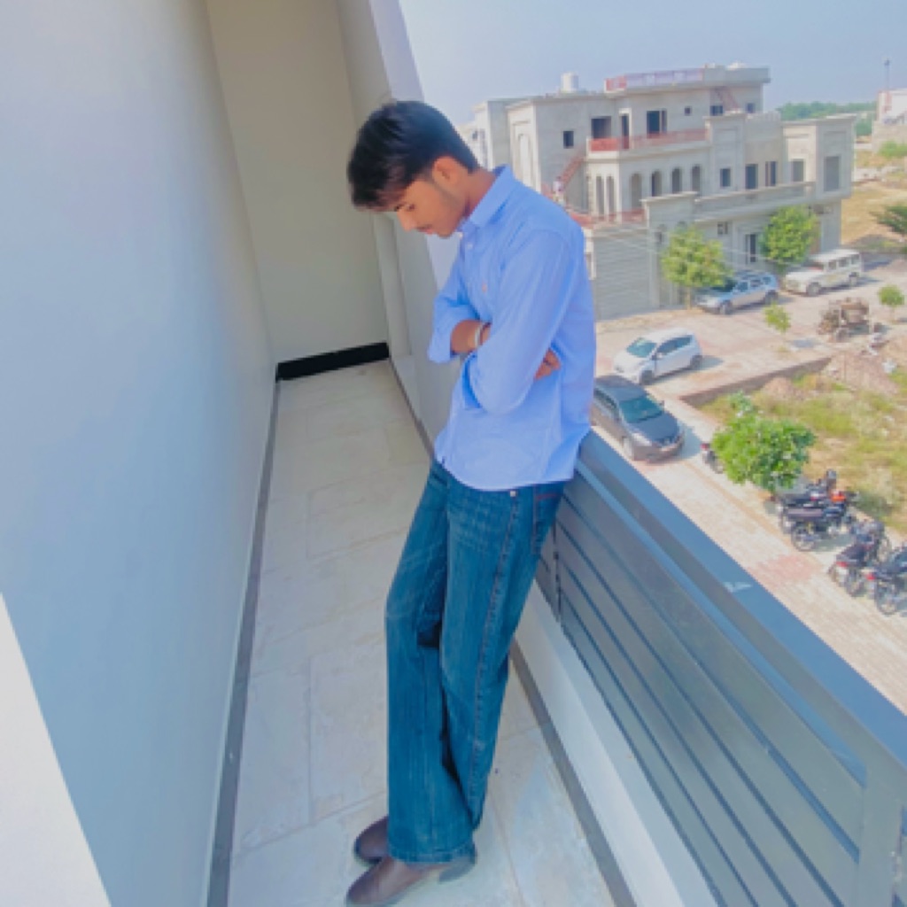 AppleMusic profile picture for @rishabh