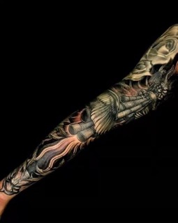 Hai Tattoo