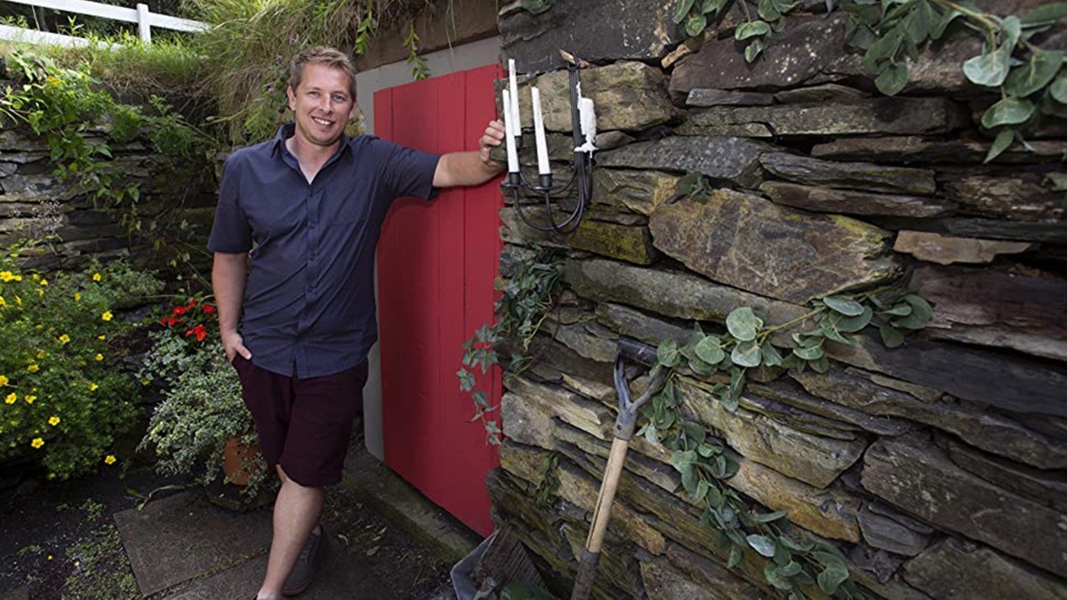 Step'er Down - Rock Solid Builds (Season 2, Episode 1) - Apple TV