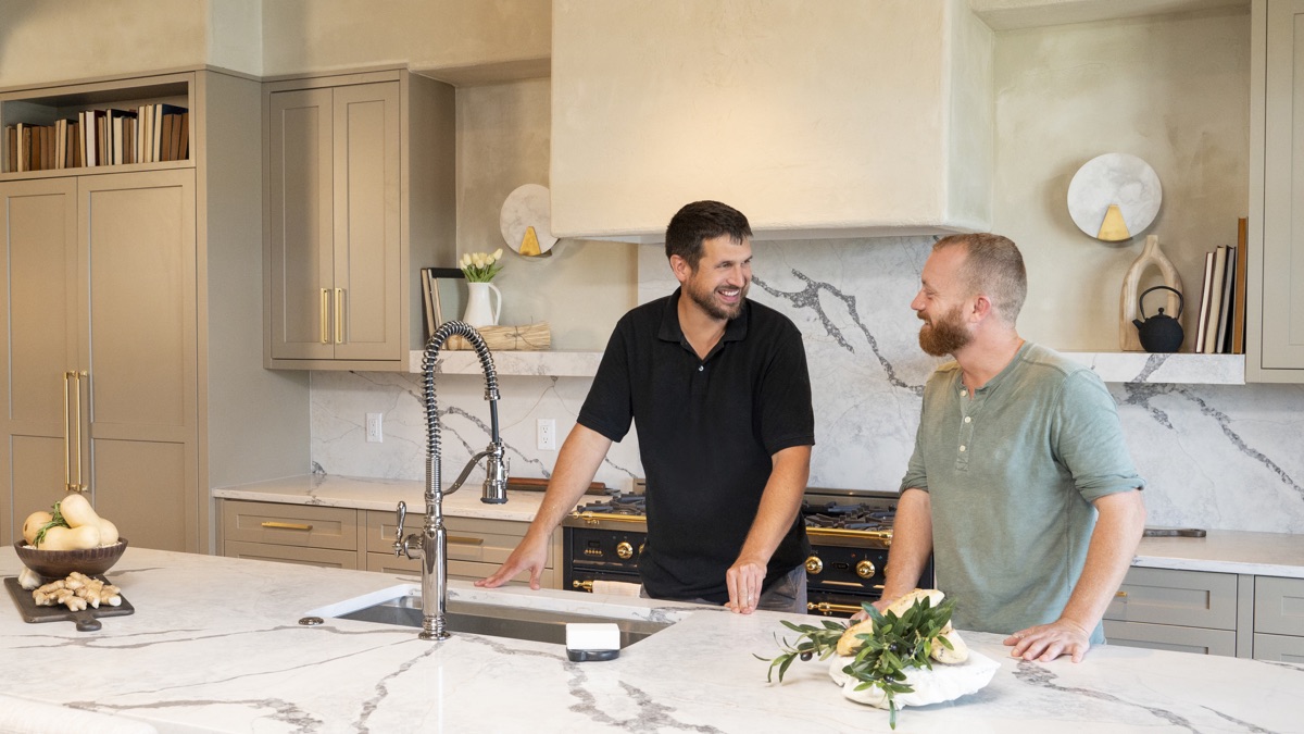Kitchen Redemption - Rock the Block (Season 5, Episode 1) - Apple TV
