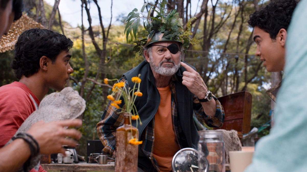 World Famous – Power Rangers (Series 22, Episode 17) | Apple TV