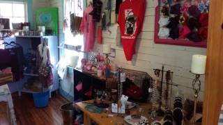 Downtown Salon & Gifts