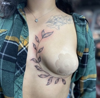 Mi Familia Tattoo Studio photo 8