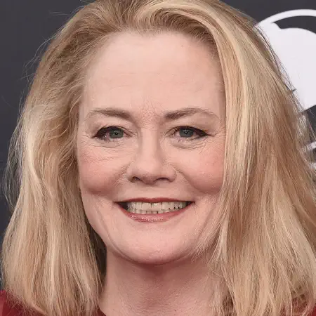 Cybill Shepherd