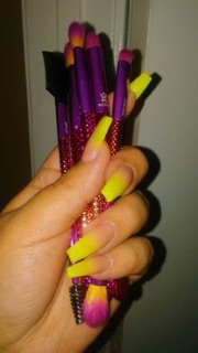 Valentine’s nails & spa