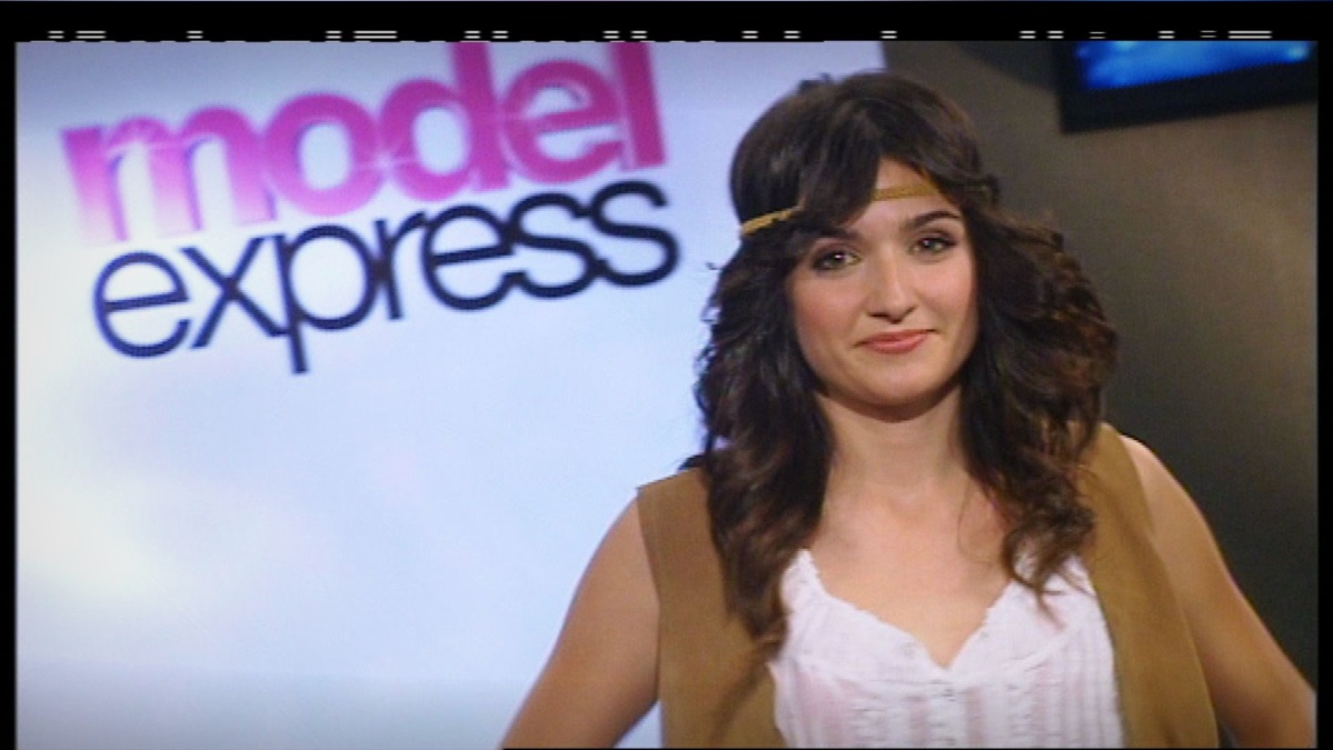 Programa 3 - Model Express (temporada 1, episodio 3) - Apple TV (MX)
