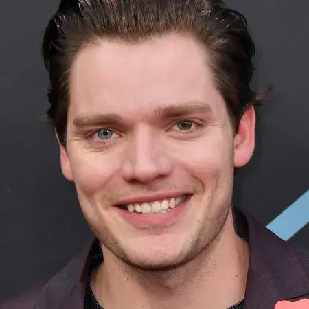 Dominic Sherwood