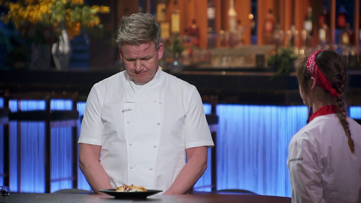 ‎A Hell's Kitchen Special Delivery - Hell's Kitchen (Series 22, Episode ...