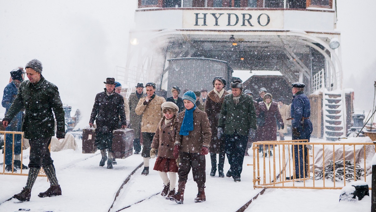 Episode 6 - The Heavy Water War (Season 1, Episode 6) - Apple TV