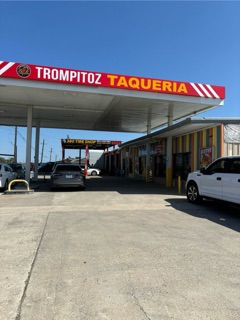 Trompitoz Taqueria Photos