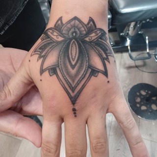 Tat You Tattoo Studio tattoo studio photo