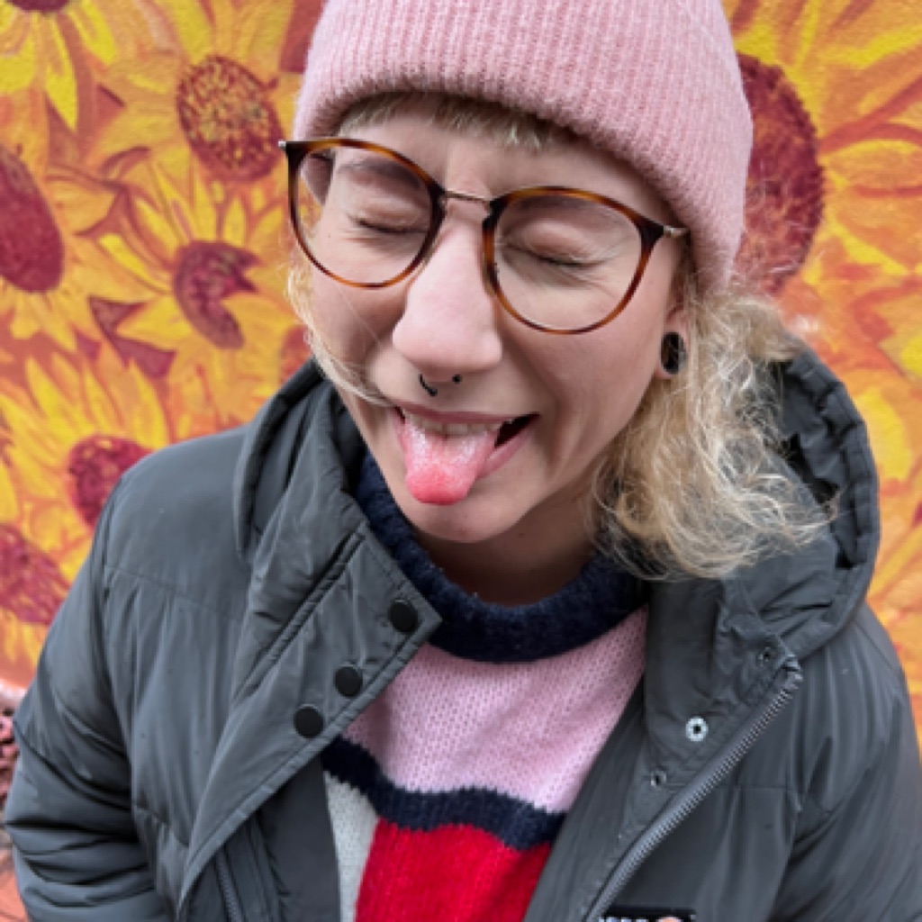 AppleMusic profile picture for @linda278