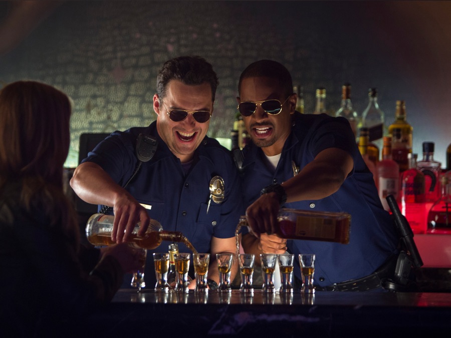 Let's Be Cops - Apple TV