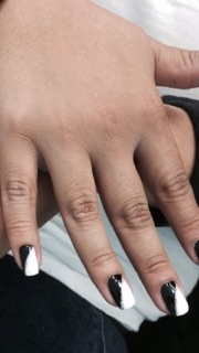 Shiny Hair & Nails