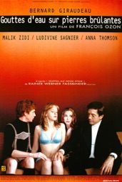 Gouttes d'eau sur pierres brûlantes